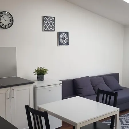 Apartament Gimnazjalna 6 Srodmiescie 아파트 *
